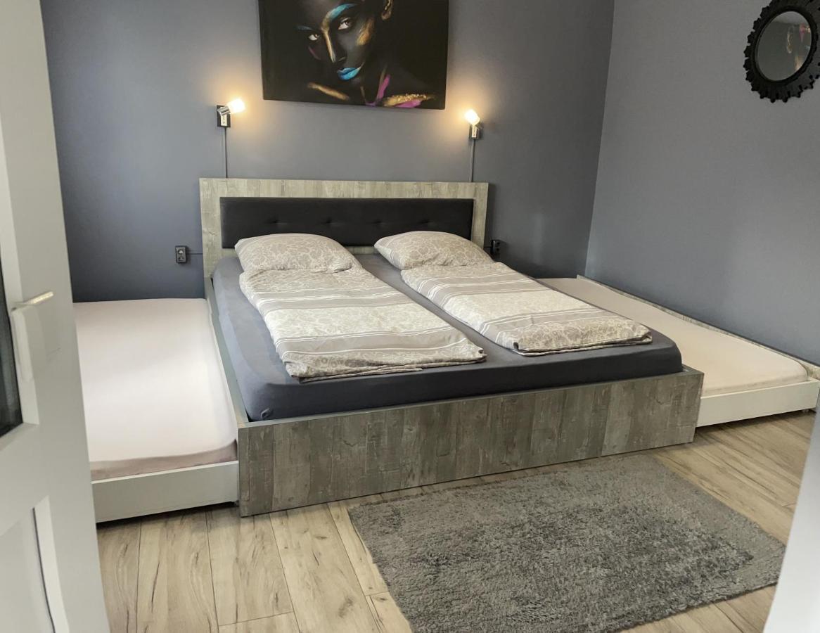 Garsoniera Paco Baile Felix Apartment ภายนอก รูปภาพ